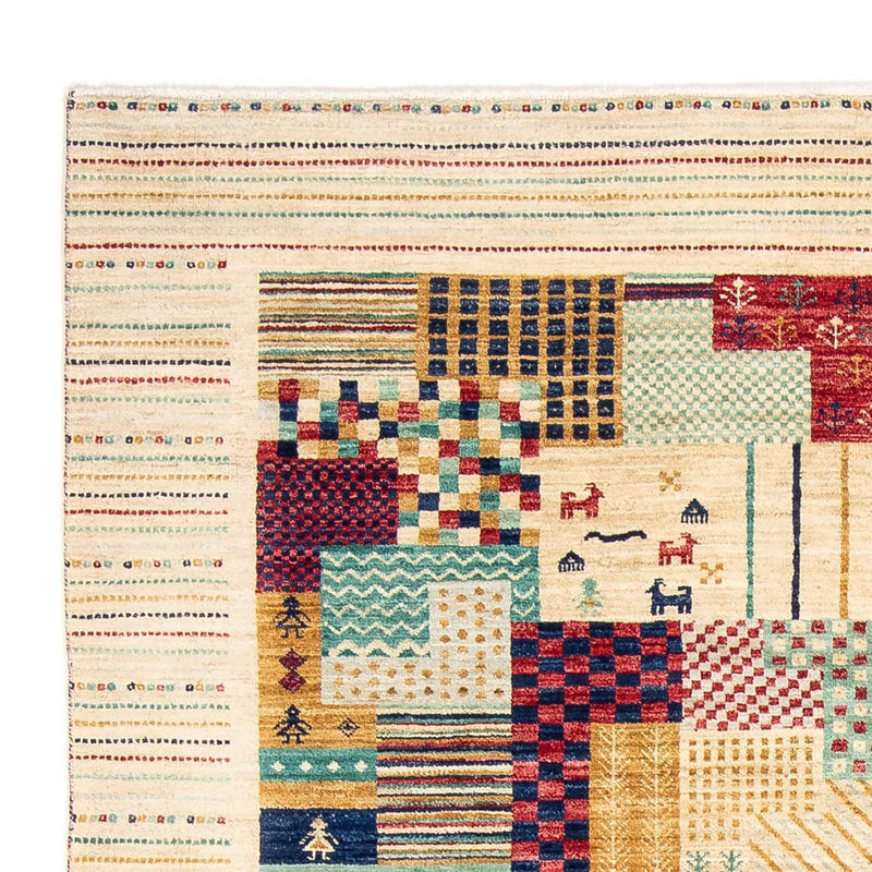 Designový koberec 170x238cm - Designerteppich