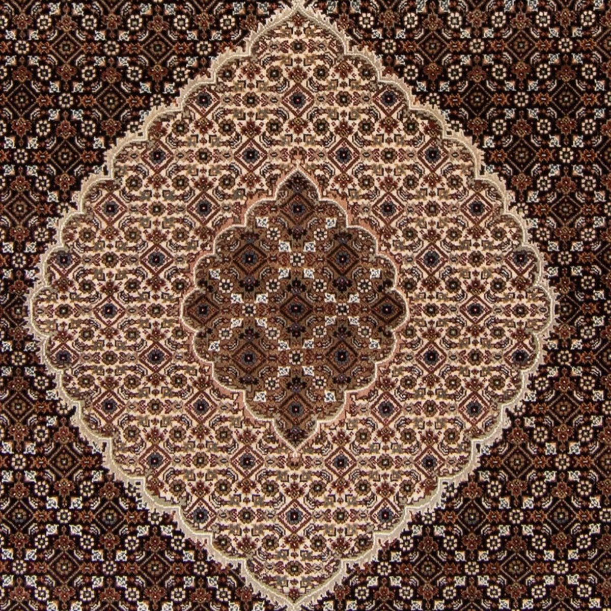 Tabriz Koberec 251x252cm - Perský koberec