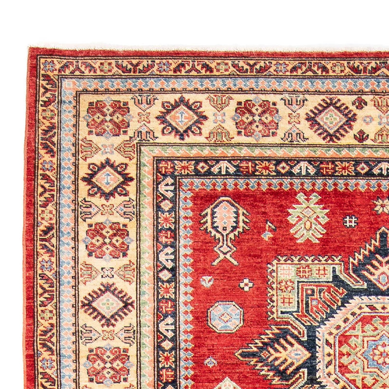 Kazak Koberec 168x253cm - Orientální koberec - tmavě červená