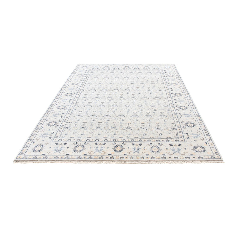 Designový koberec 233x173cm - Designerteppich