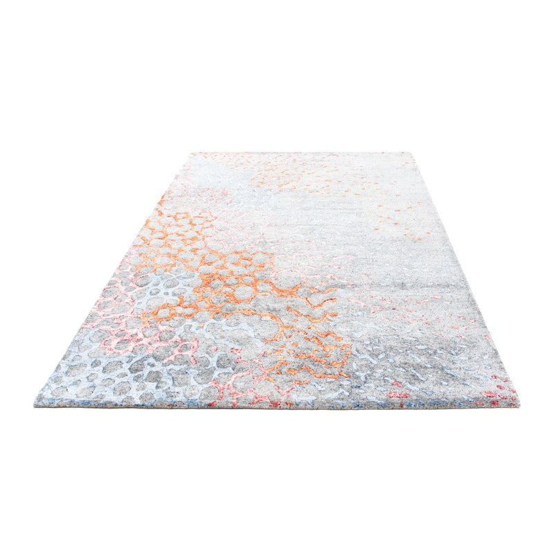 Designový koberec 140x200cm - Designerteppich