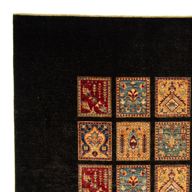 Bakhtiari Koberec 247x338cm - Orientální koberec