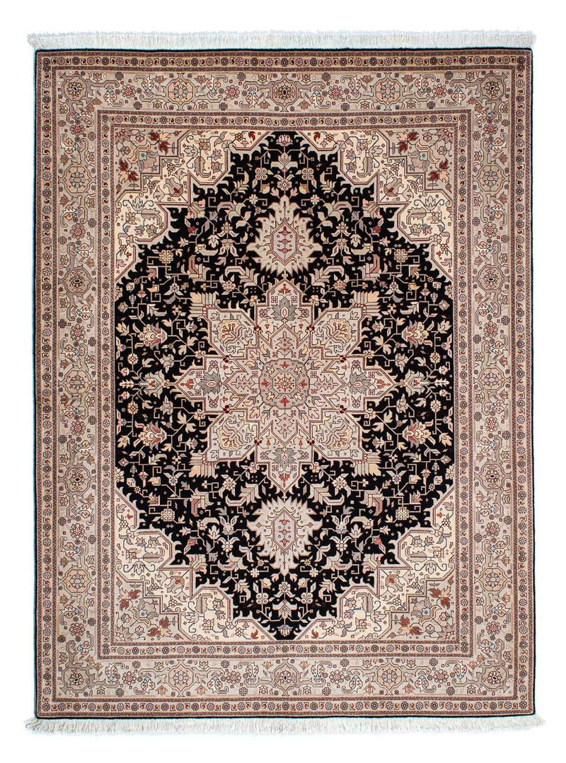 Tabriz - 60 Raj Koberec 151x206cm - Perský koberec