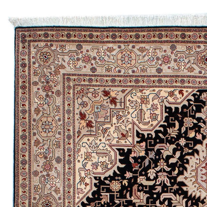 Tabriz - 60 Raj Koberec 151x206cm - Perský koberec